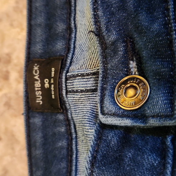 Just Black Denim Jeans Sz 30 Dark Wash Made In USA Distressed Hem - Picture 4 of 7
